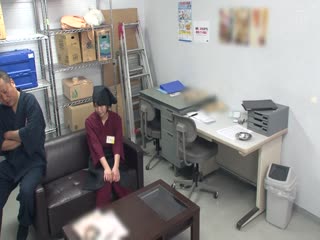 AP-714_A居酒屋で动く何も知らない新人アルバイトに难癖付けてパワハラ强制性交を缲第04集