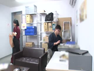 AP-714_A居酒屋で动く何も知らない新人アルバイトに难癖付けてパワハラ强制性交を缲第05集